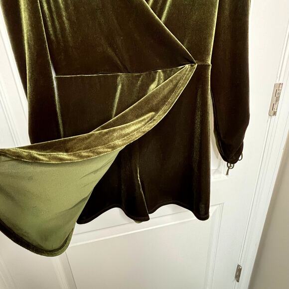 Urban Outfitters S Goldmine Olive Green Velvet Mini Faux Wrap Romper Boho Fairy - Picture 7 of 10